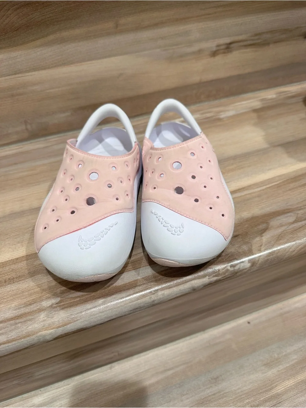 Nike Kids Light Pink and White Slip-On Water Clogs